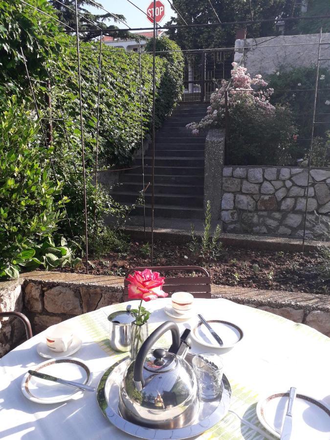 Apartmani Ana Novi V. - Studio Novi Vinodolski Exteriör bild