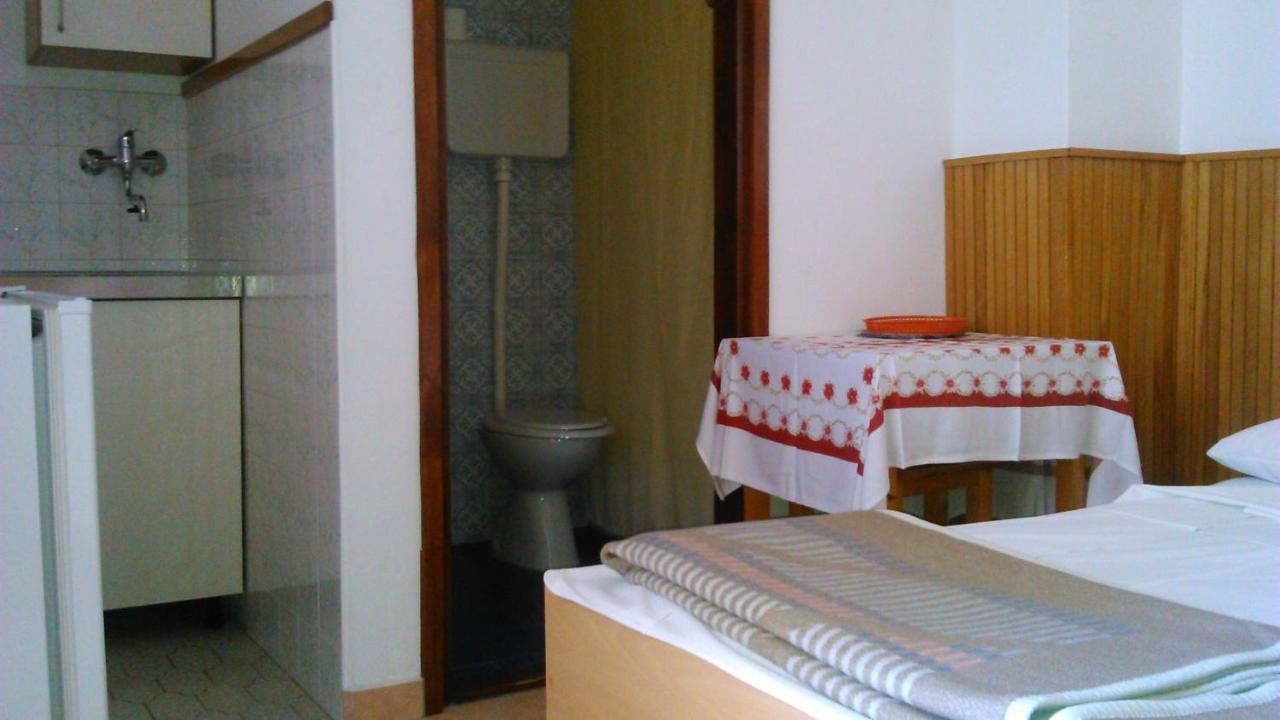 Apartmani Ana Novi V. - Studio Novi Vinodolski Exteriör bild